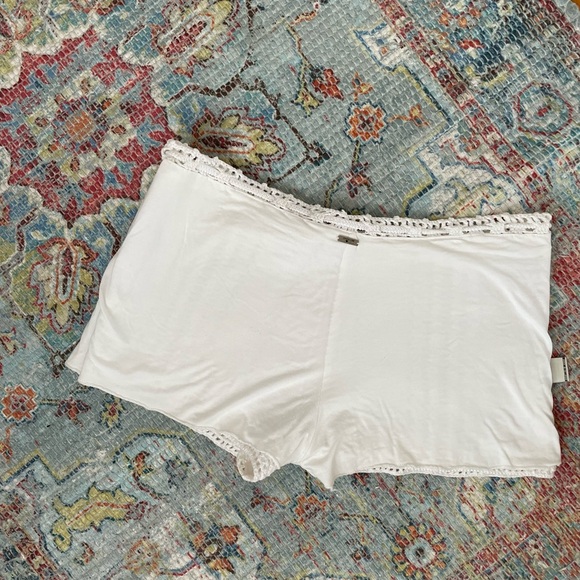 Women’s Chan Luu white lined crochet drawstring waist sz small EUC! - Picture 3 of 10